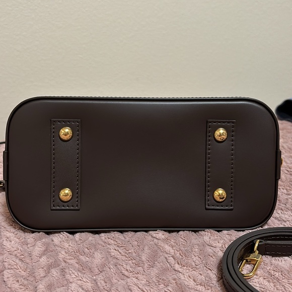 Louis Vuitton Alma BB - Picture 3 of 10